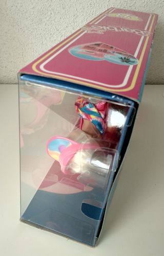 Barbie - Action Figure Ken Skater - Prima versione Ken sorridente - Mattel 2023