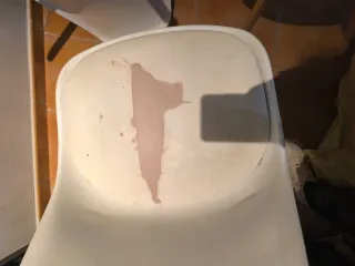 Conjunto de 4 sillas blancas y beige