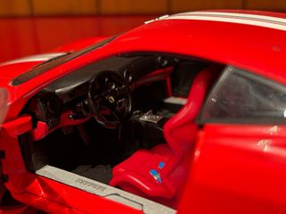 Modellino Ferrari 360 Challenge Stradale 1:18