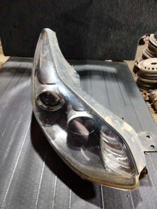 FARO DERECHO KIA SPORTAGE Basic 2WD | 0.16 -