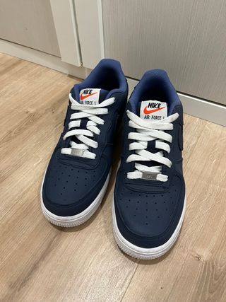 Nike Air Force 1 Azul Marino y Blanco