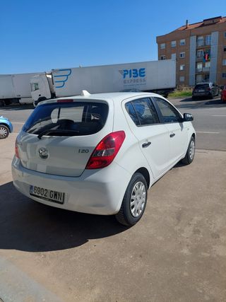 Hyundai i20 por 103€ al mes.