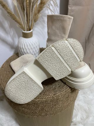 Botines calcetín beige plataforma talla 36