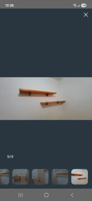 2 Estantes de madera color naranja con Sujeciones.