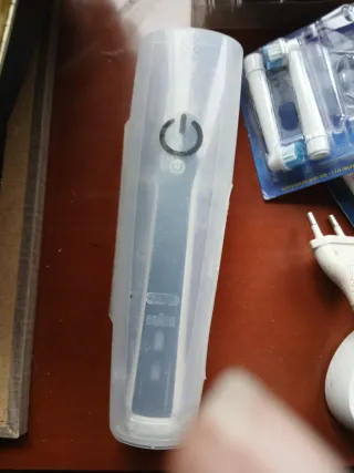 Cepillo Eléctrico Oral-B Braun + Recambios