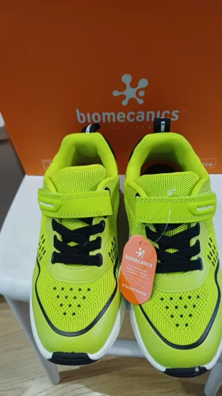 Zapatillas Biomecanics Talla 31