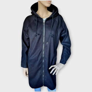 Abrigo largo con capucha