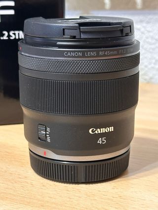 Canon RF 45mm f1.2 STM