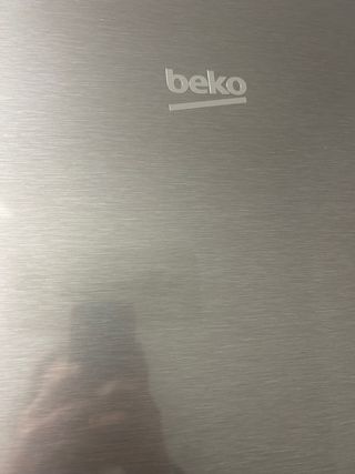 Congelador BEKO SIN ESTRENAR vertical 8 cajones
