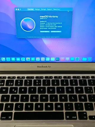 MacBook Air i5 Monterey