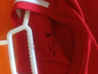 Camiseta Nike Dri Fit Roja Talla S