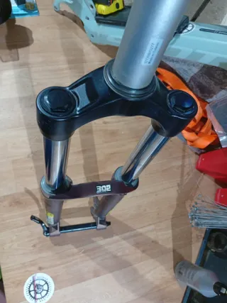 RockShox Domain 302 Horquilla 180mm