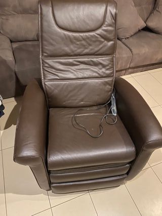 Sillón Masajeador Cuero Marrón