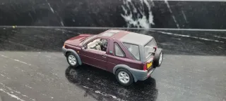 Maqueta Land Rover 1:43