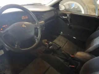 Opel Vectra 2001
