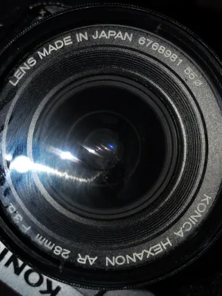 Cámara Konica Autoreflex T + Accesorios