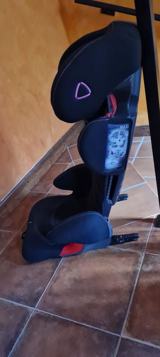 2 Sillas BMW Grupo 2-3/TAKATA MAXI G.2-3 90€unidad