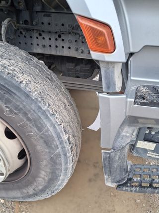 Camión Gancho Palfinger Mercedes Benz