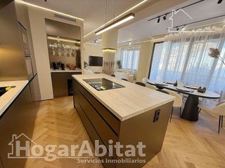 Piso en venta en Centro en Alicante