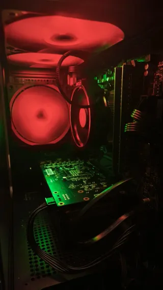 PC Gaming Ryzen 5 4500 Radeon RX6600 32GB RAM