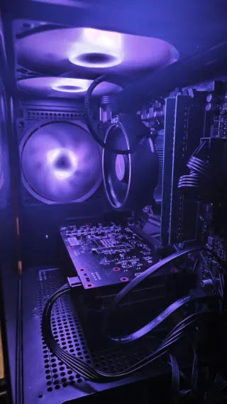 PC Gaming Ryzen 5 4500 Radeon RX6600 32GB RAM