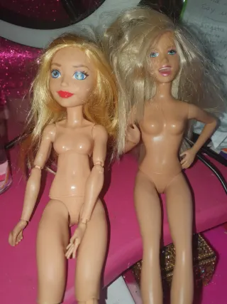 Muñecas rubias articuladas
