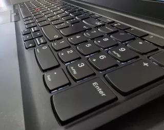 Lenovo Thinkpad Ryzen 7 512GB SSD 16GB RAM