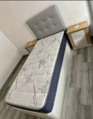 Camas tipo canapé con colchón reversible