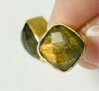 Pendientes de labradorita en plata chapada oro 18k