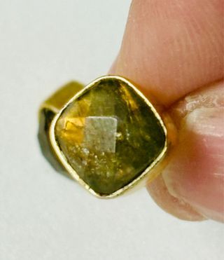 Pendientes de labradorita en plata chapada oro 18k