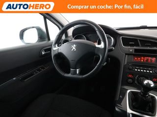 Peugeot 5008 2.0 Blue-HDi Style