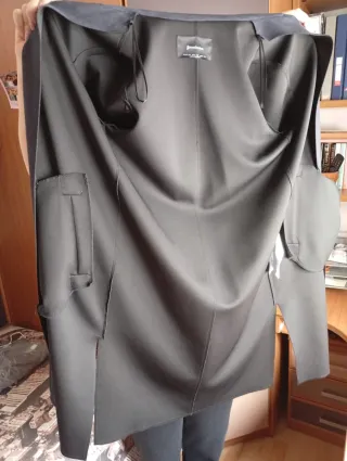 Abrigo de ante negro