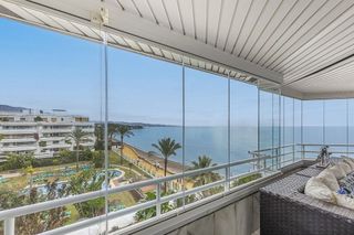 Piso en alquiler en Zona Miraflores en Marbella