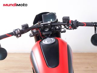 DUCATI SCRAMBLER FULL THROTTLE