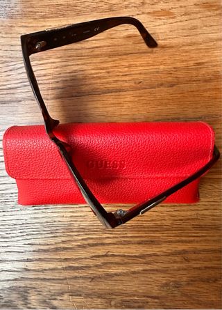 Gafas de sol Guess