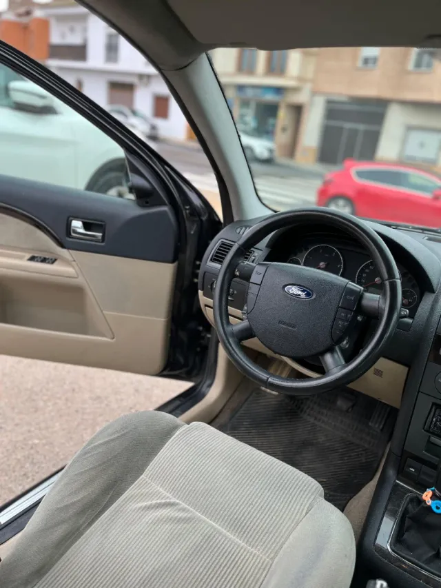 Ford Mondeo 7028 CLM