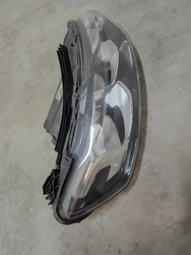 Faro trecho Citroën c Elysee