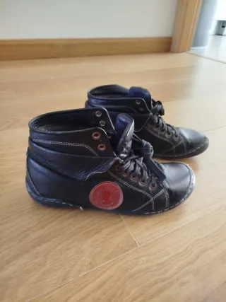 Botas de piel Coronel Tapioca con cordones