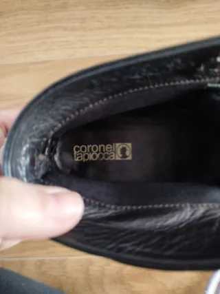 Botas de piel Coronel Tapioca con cordones