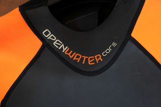 Neopreno Orca Openwatercore T.S; Naranja/Negro