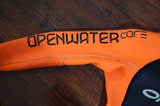 Neopreno Orca Openwatercore T.S; Naranja/Negro