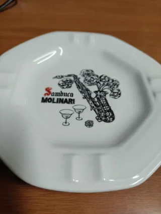 Posacenere porcellane tognana made in Italy.