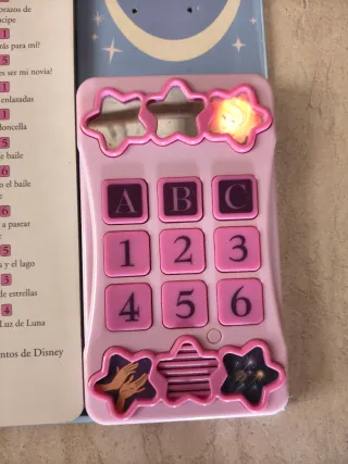 Lote de 2 libros interactivos.