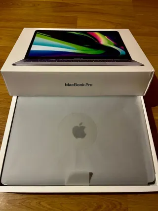 MacBook Pro 13 M2 512GB 3 ciclos