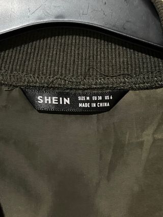 Chaqueta bomber SHEIN verde militar Talla M