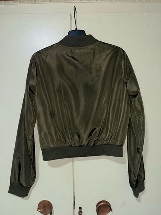 Chaqueta bomber SHEIN verde militar Talla M