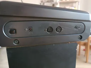 Teclado Casio CDP - 100 (STEREO SAMPLING)