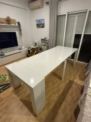 Mesa comedor extensible blanca