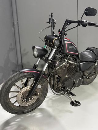 Harley Davidson Sportster Iron 883