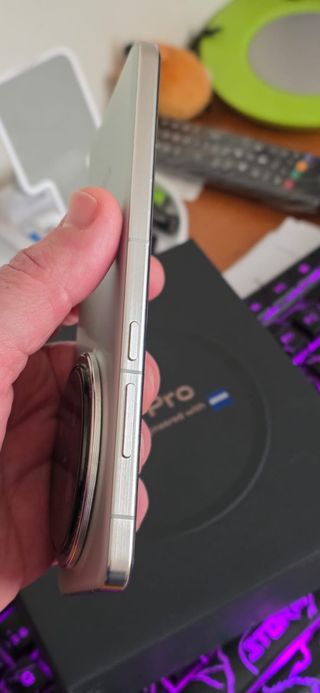 Vivo X200 Pro 5G 16+512GB Titanio